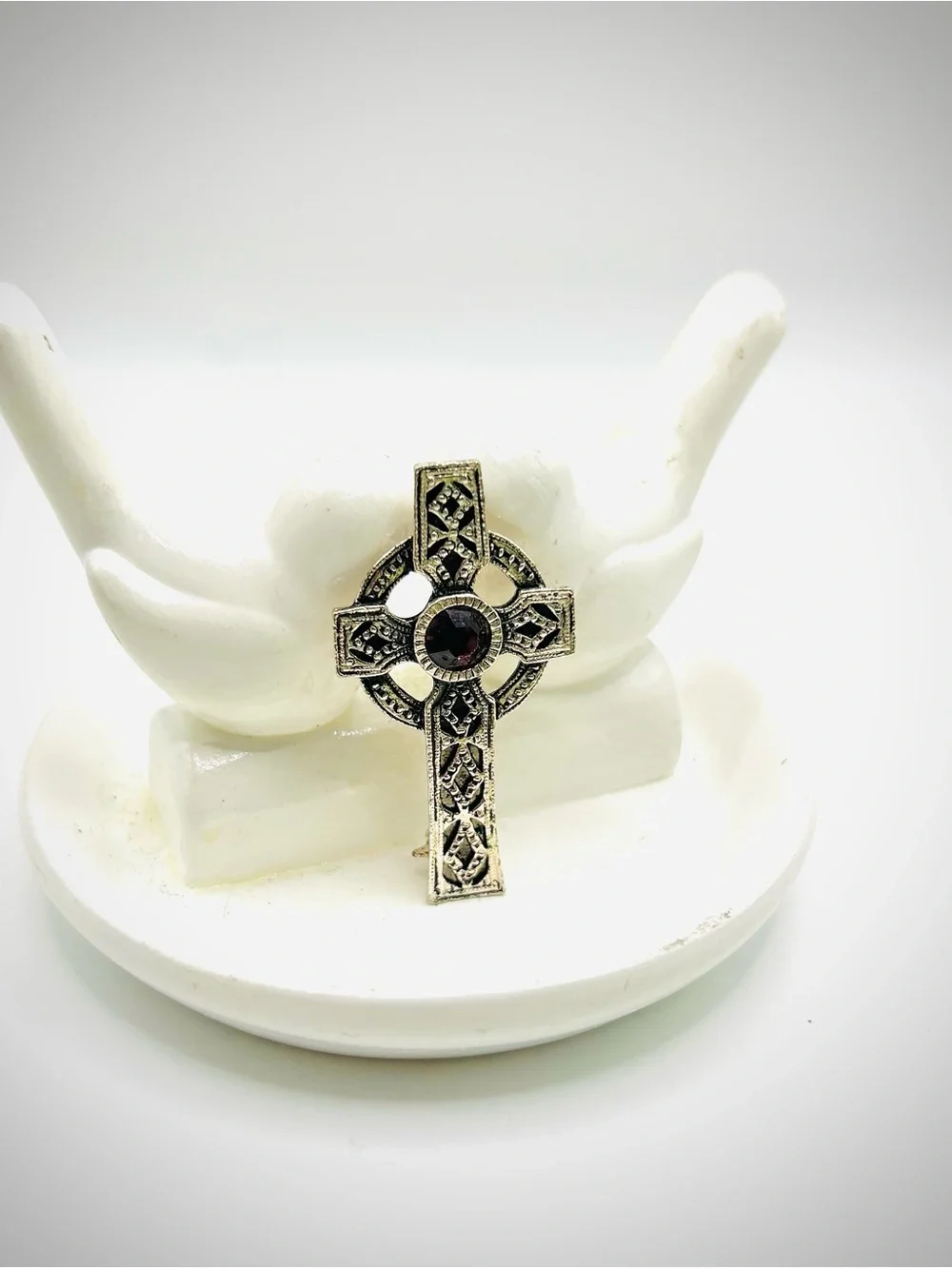 Vintage Celtic Gothic Cross Irish Knotwork Purple Crystal Rhinestone Pin Brooch